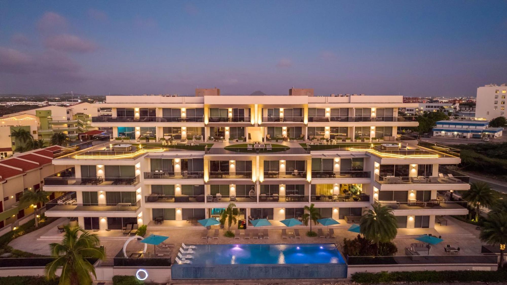 O Condominium Beachfront Residences, By Bocobay Aruba Palm Beach Dış mekan fotoğraf